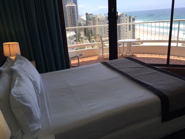 4 Thornton Street, Surfers Paradise QLD 4217, Surfers Paradise - Thumbnail 3