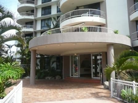 4 Thornton Street, Surfers Paradise QLD 4217, Surfers Paradise - Thumbnail 4