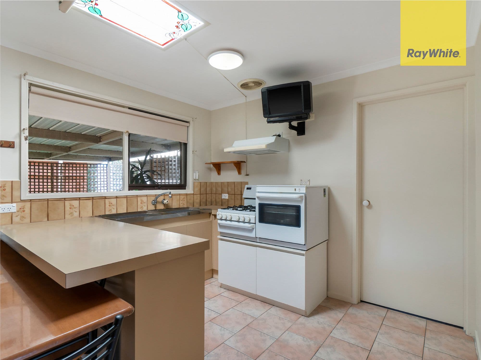 17 Cambrian Way, Melton West VIC 3337, Melton West - Thumbnail 7