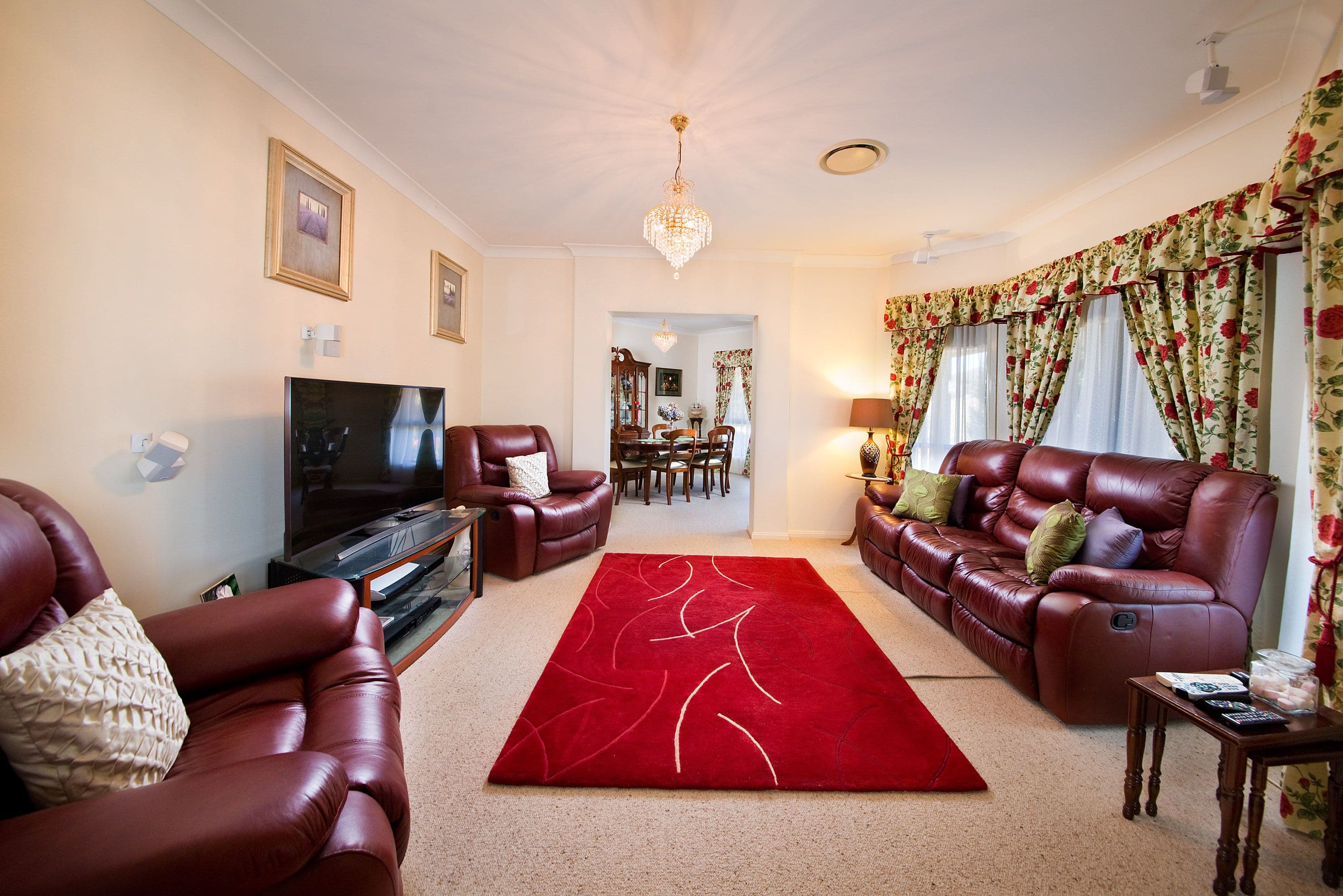29 Ambermere Drive, Little Hartley - Thumbnail 3