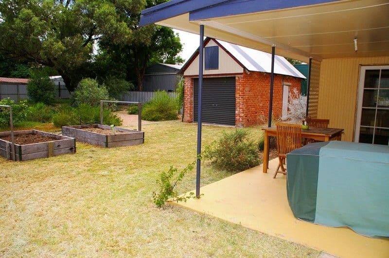 22 Seventeenth Street, RENMARK SA 5341, Renmark - Image 1
