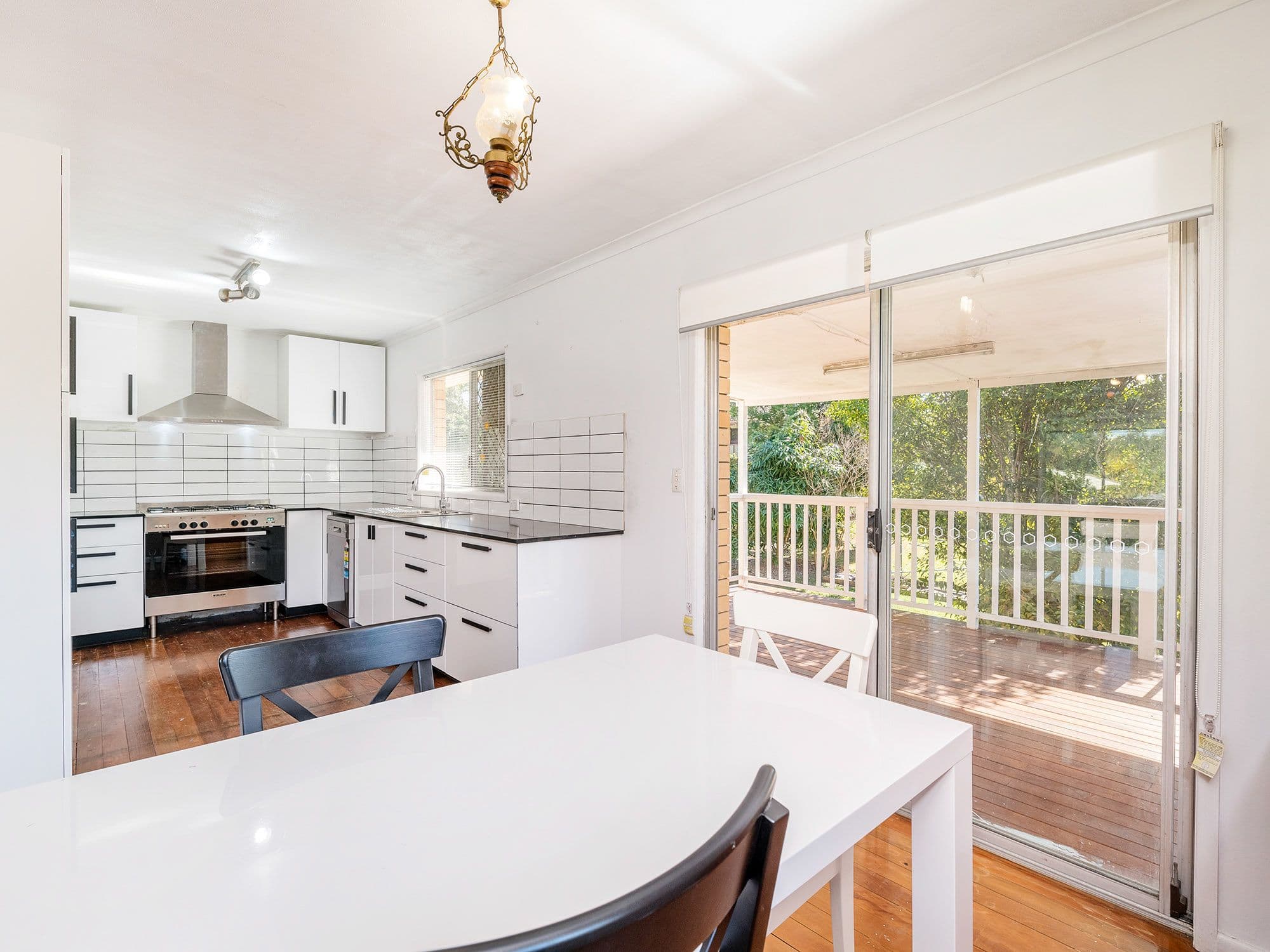 276 Broadwater Road, Mansfield QLD 4122, Mansfield - Thumbnail 4