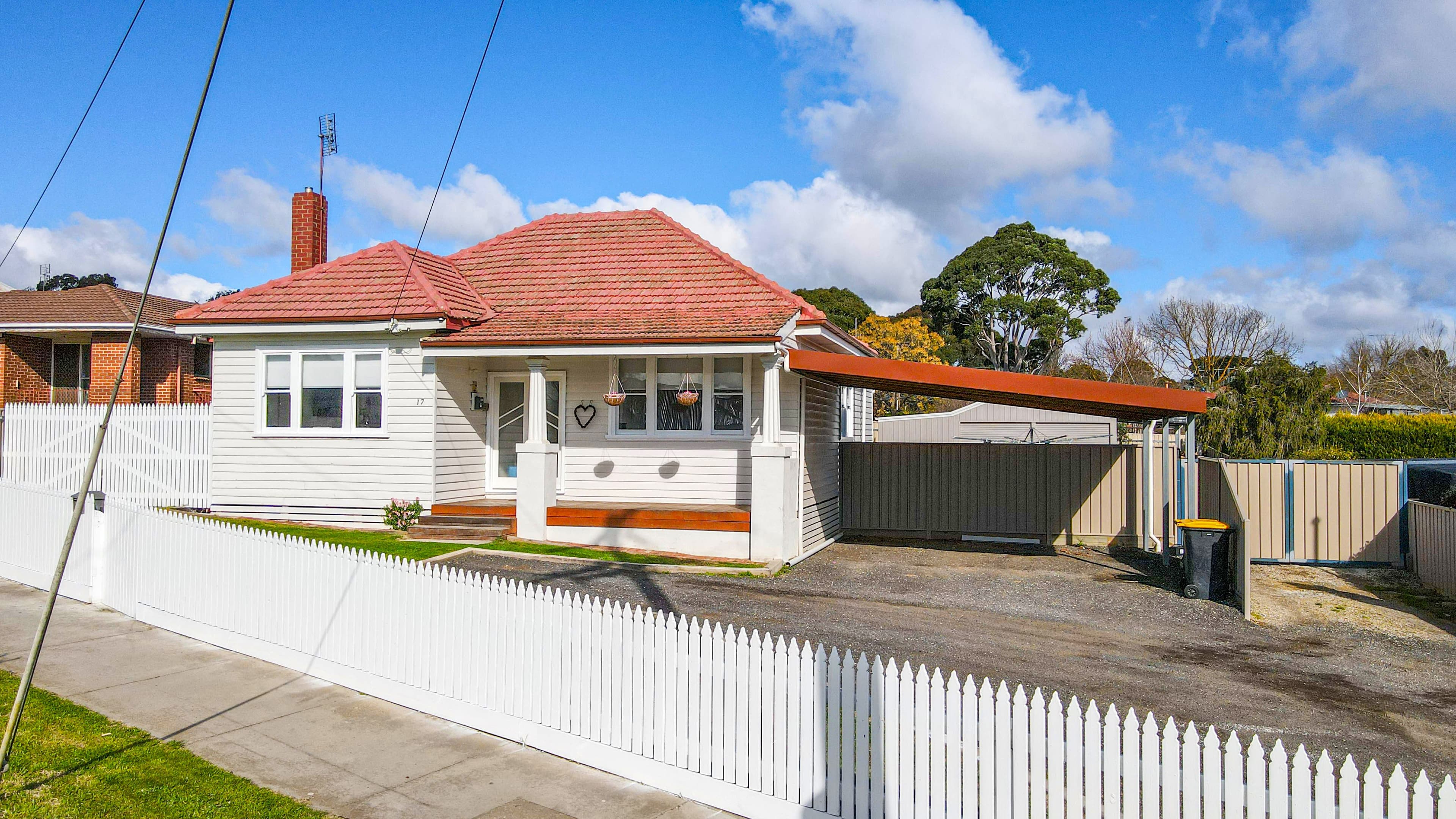 17 Creeth Street, Long Gully VIC 3550, Long Gully - Thumbnail 2