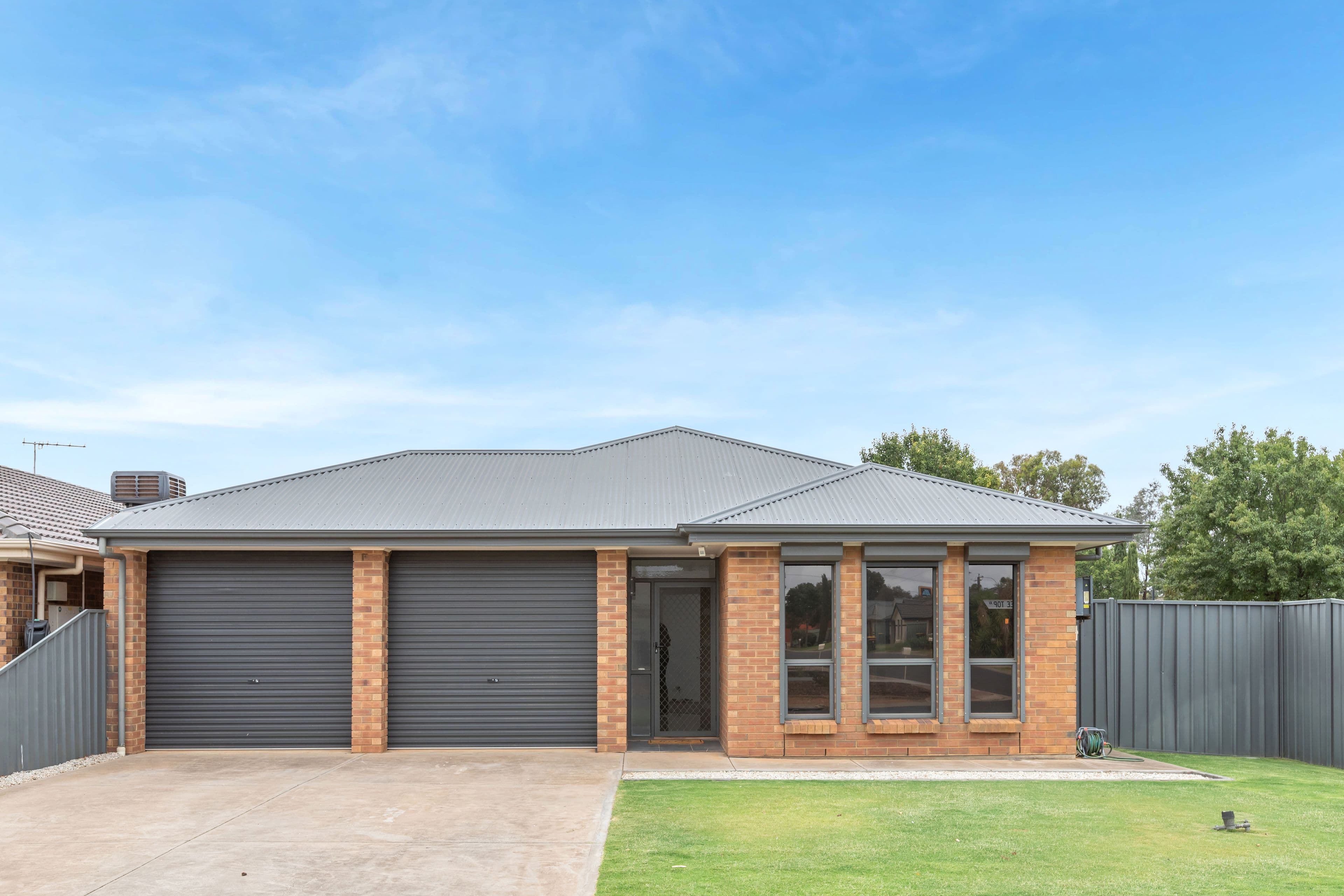 2 Tree Top Avenue, Munno Para West SA 5115, Munno Para West - Image 1