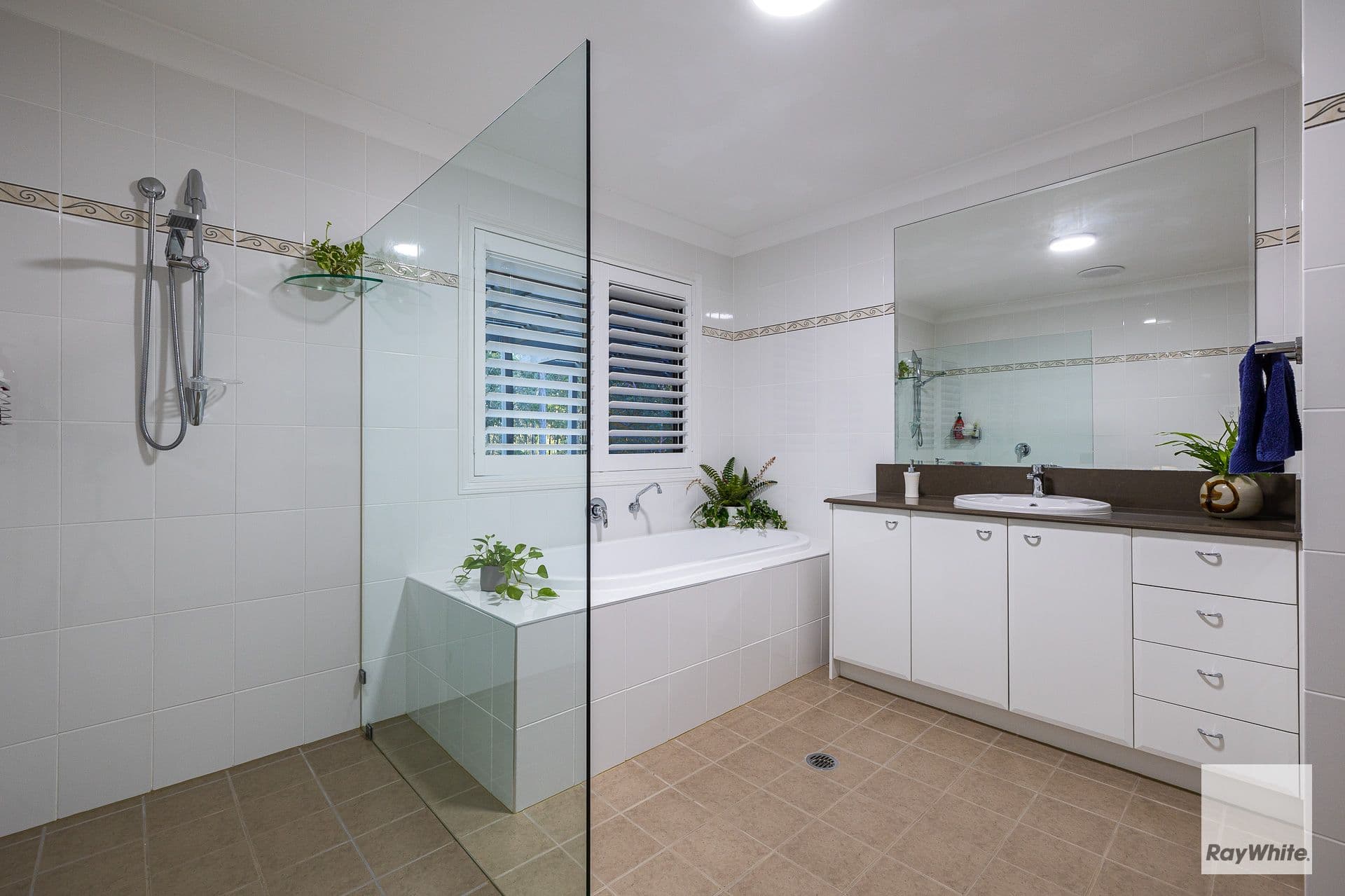 446-452 Bellbird Drive, Greenbank QLD 4124, Greenbank - Thumbnail 8