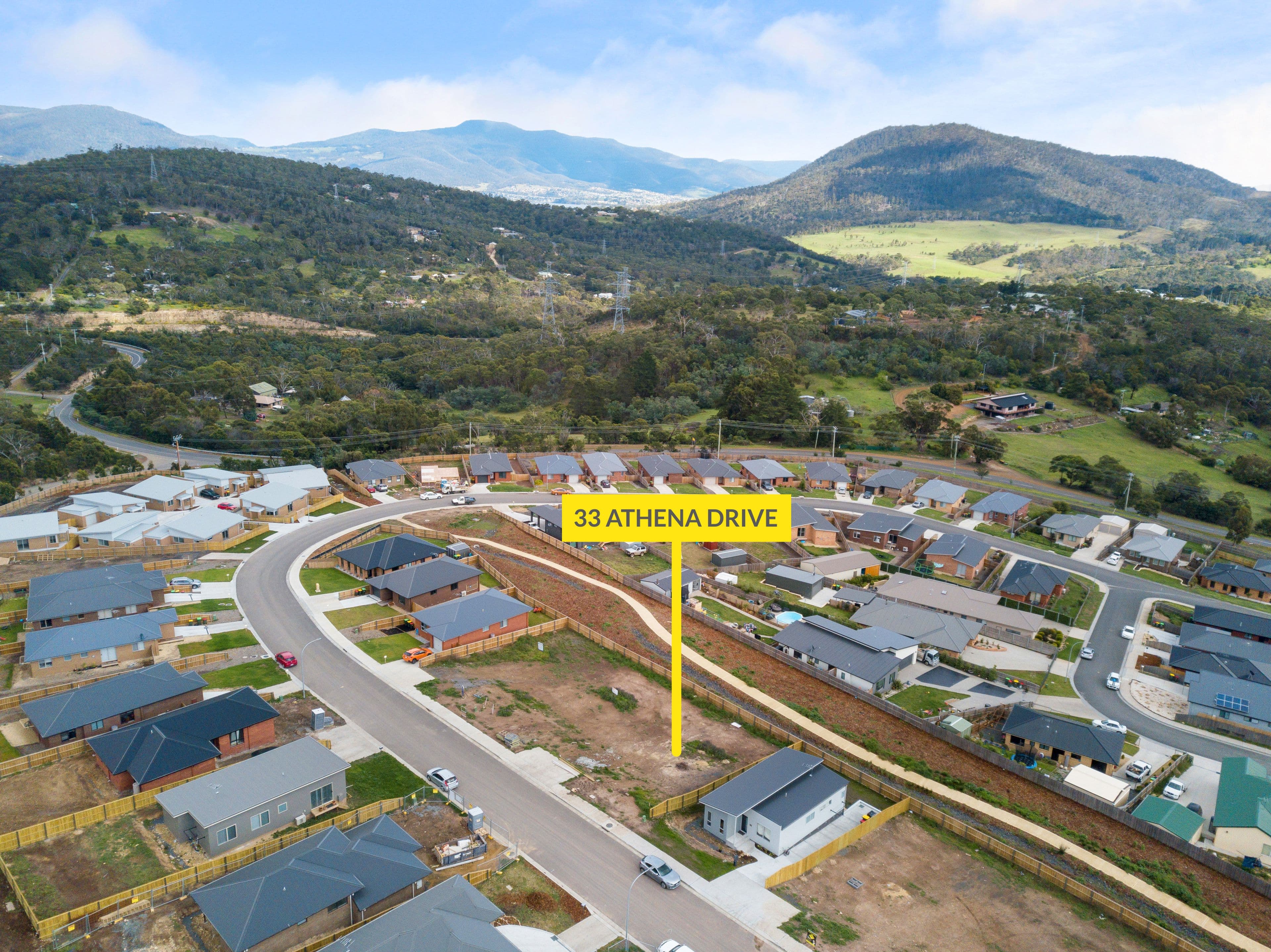 33 Athena Drive, Risdon Vale TAS 7016, Risdon Vale - Thumbnail 2