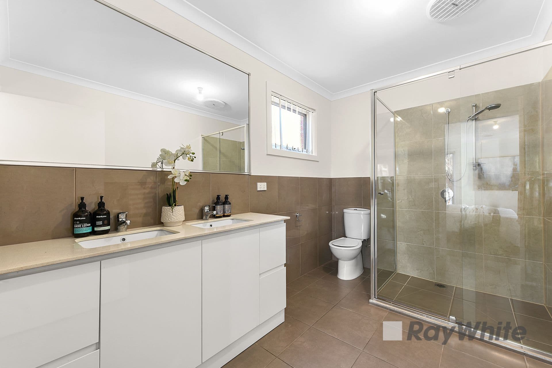 17 Arrow Road, Cranbourne East VIC 3977, Cranbourne East - Thumbnail 8