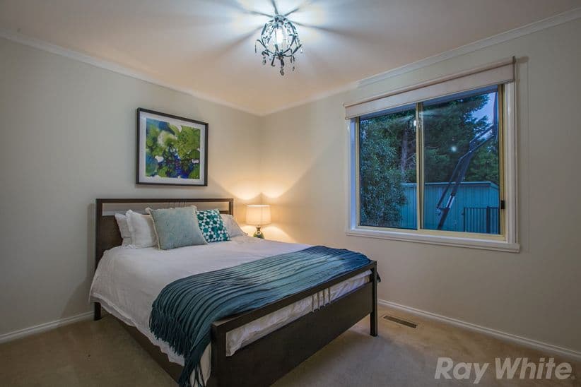 30 Pulford Crescent, Mill Park VIC 3082, Mill Park - Thumbnail 7