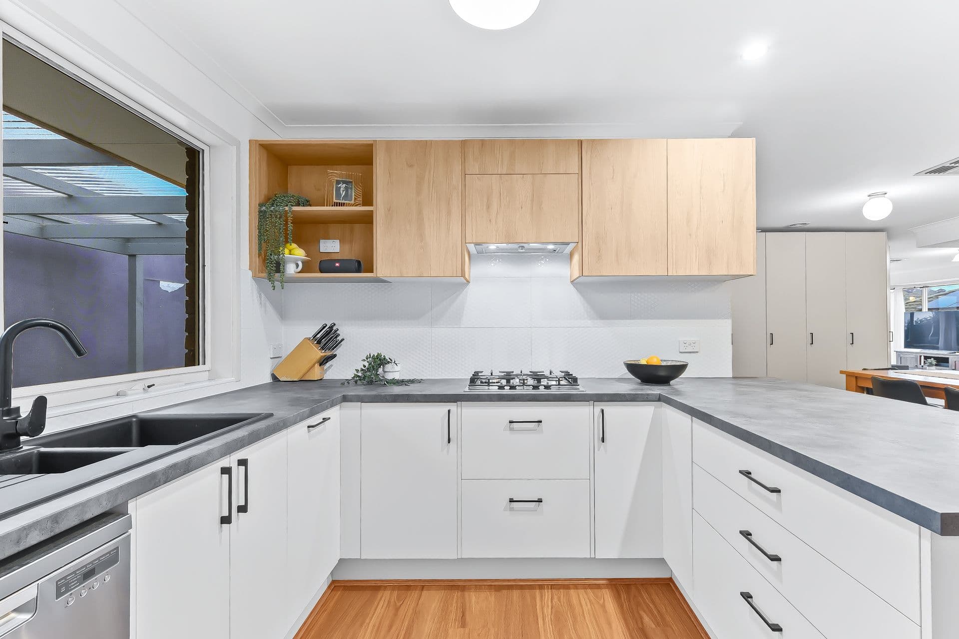 38 Shinners Avenue, Berwick VIC 3806, Berwick - Thumbnail 4