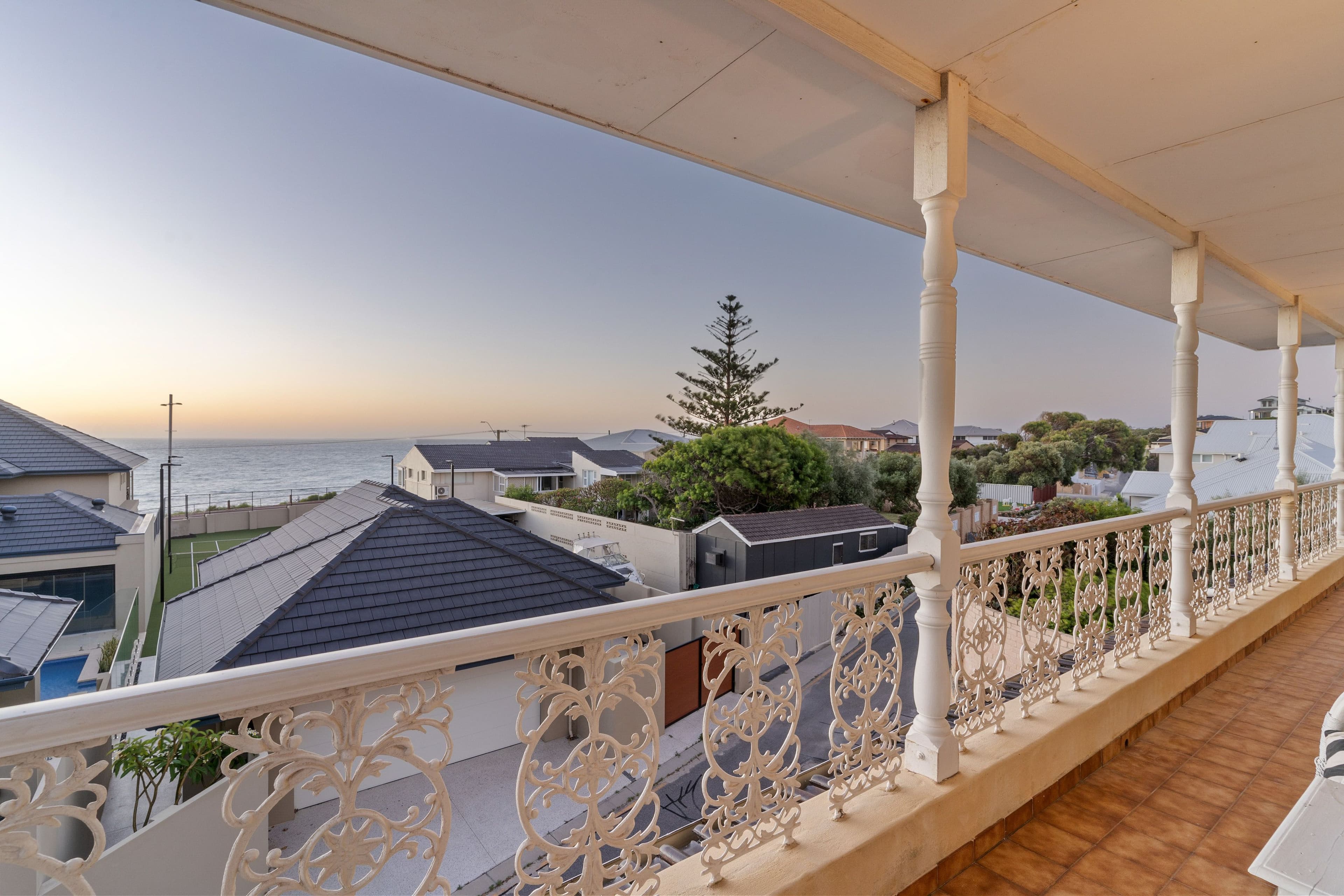 1 Marine Terrace, Sorrento WA 6020, Sorrento - Thumbnail 3