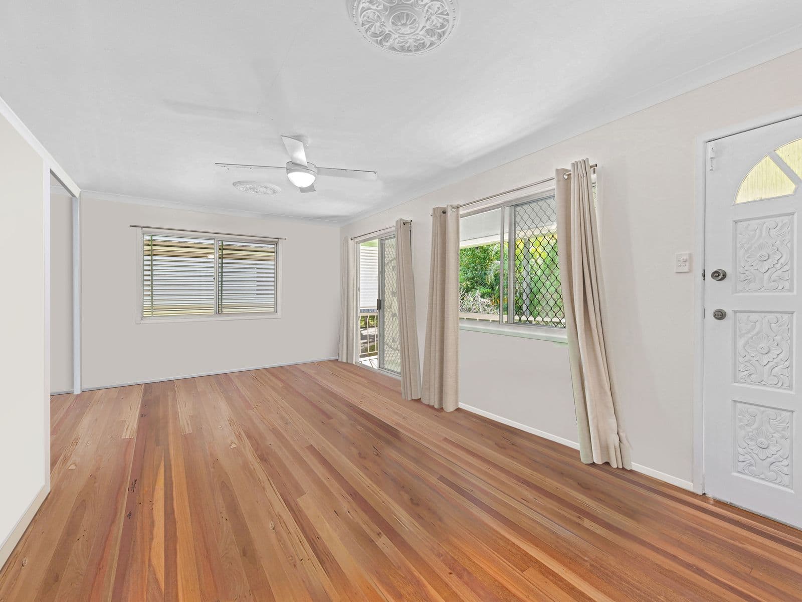 60 O'Connor Street, Oxley QLD 4075, Oxley - Thumbnail 3