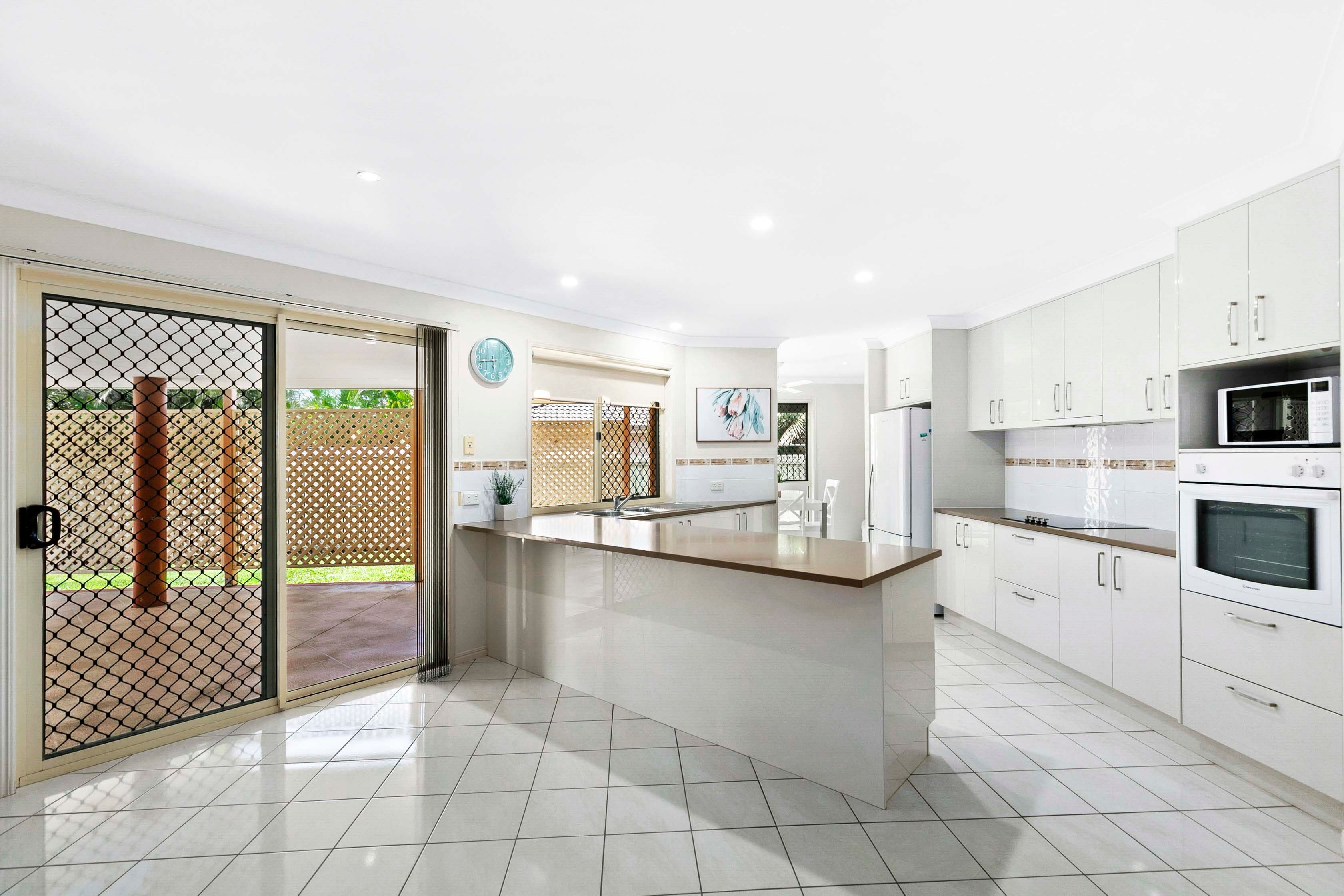 54 Heather Way, Urraween QLD 4655, Urraween - Thumbnail 8