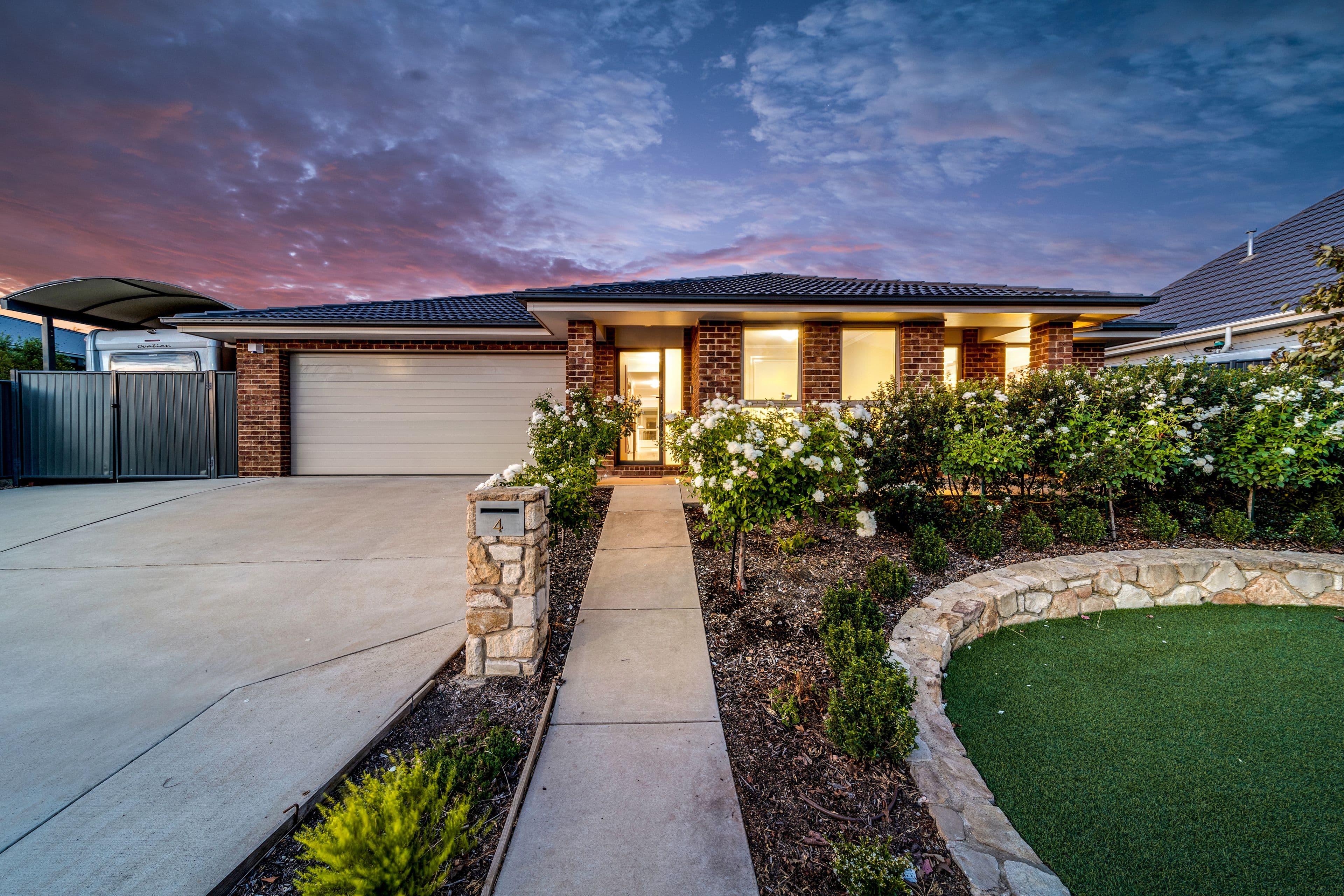 4 Cazneaux Crescent, Weston ACT 2611, Weston - Image 1
