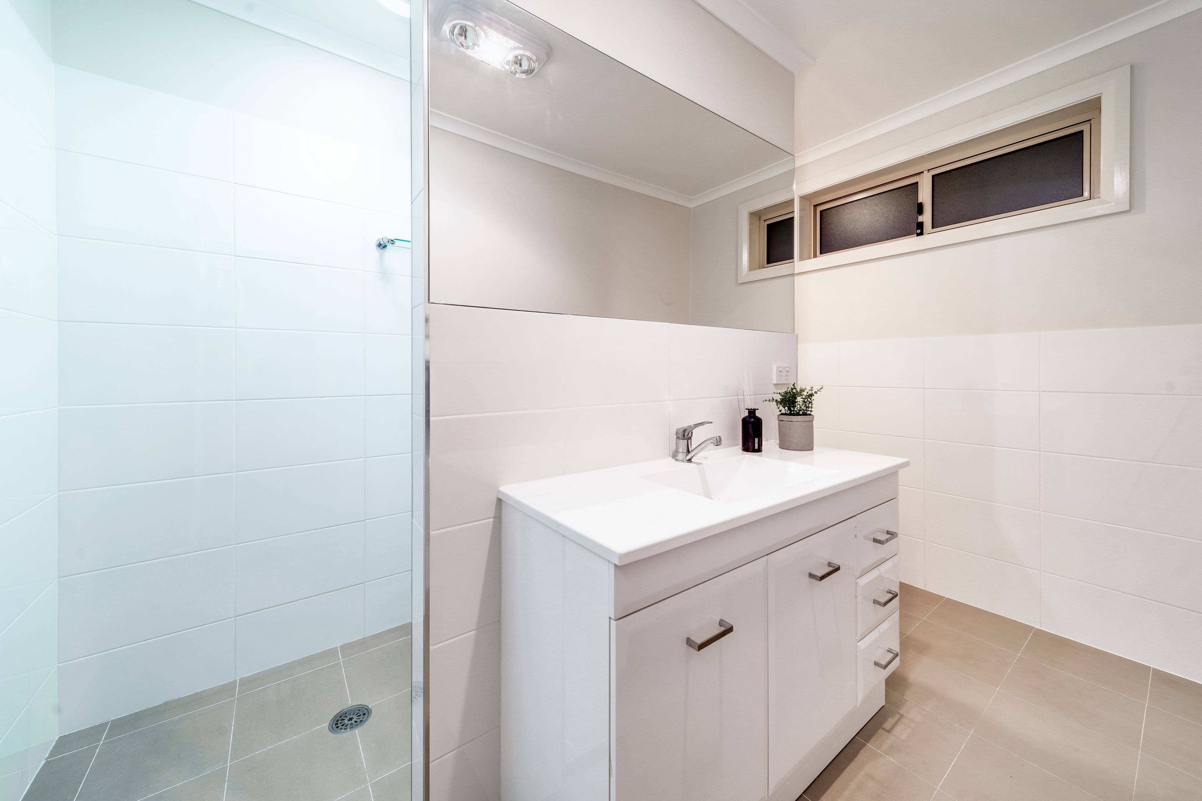 4 Cazneaux Crescent, Weston ACT 2611, Weston - Thumbnail 8