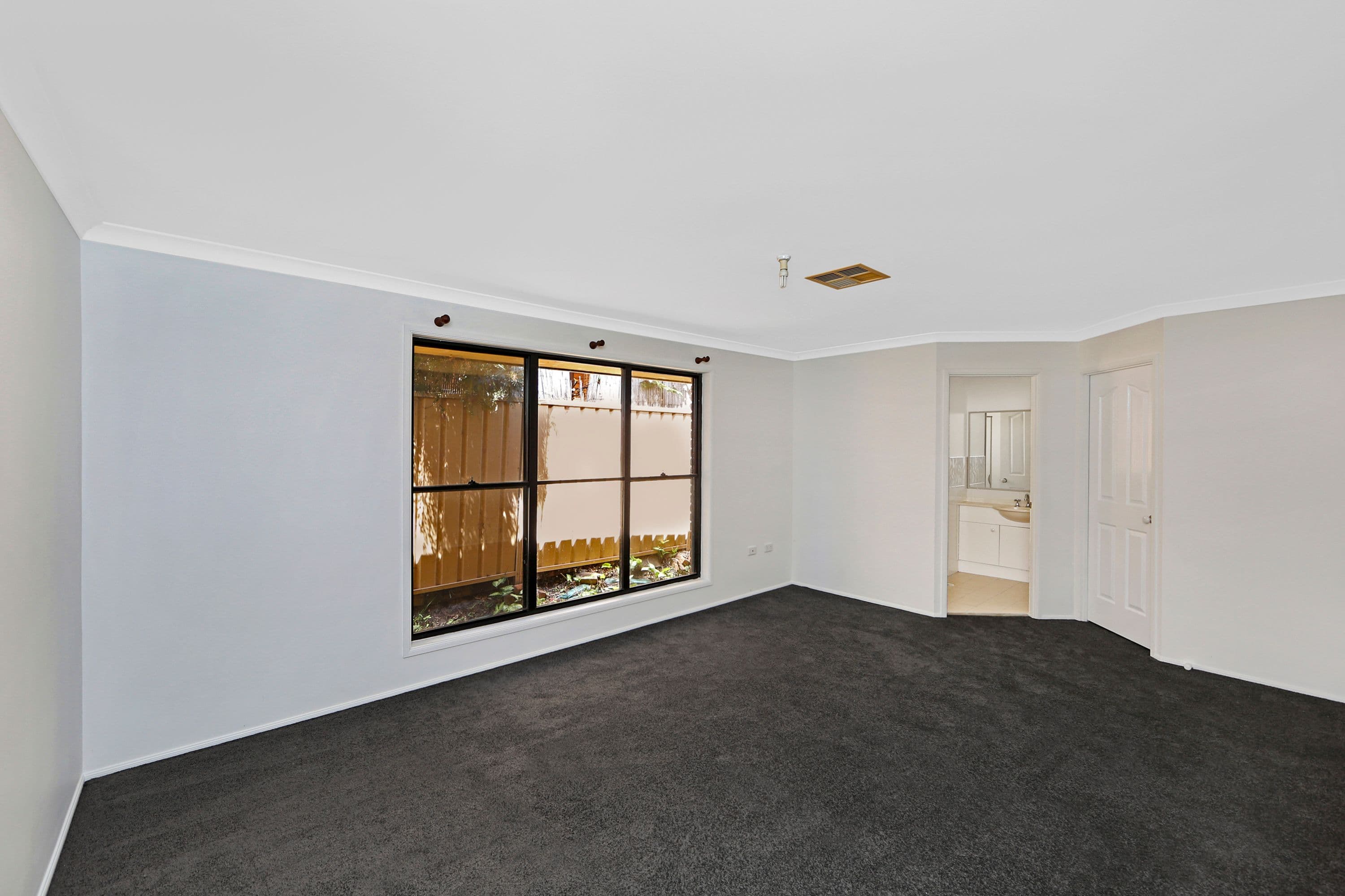 26 Nacooma Road, Buff Point - Thumbnail 4