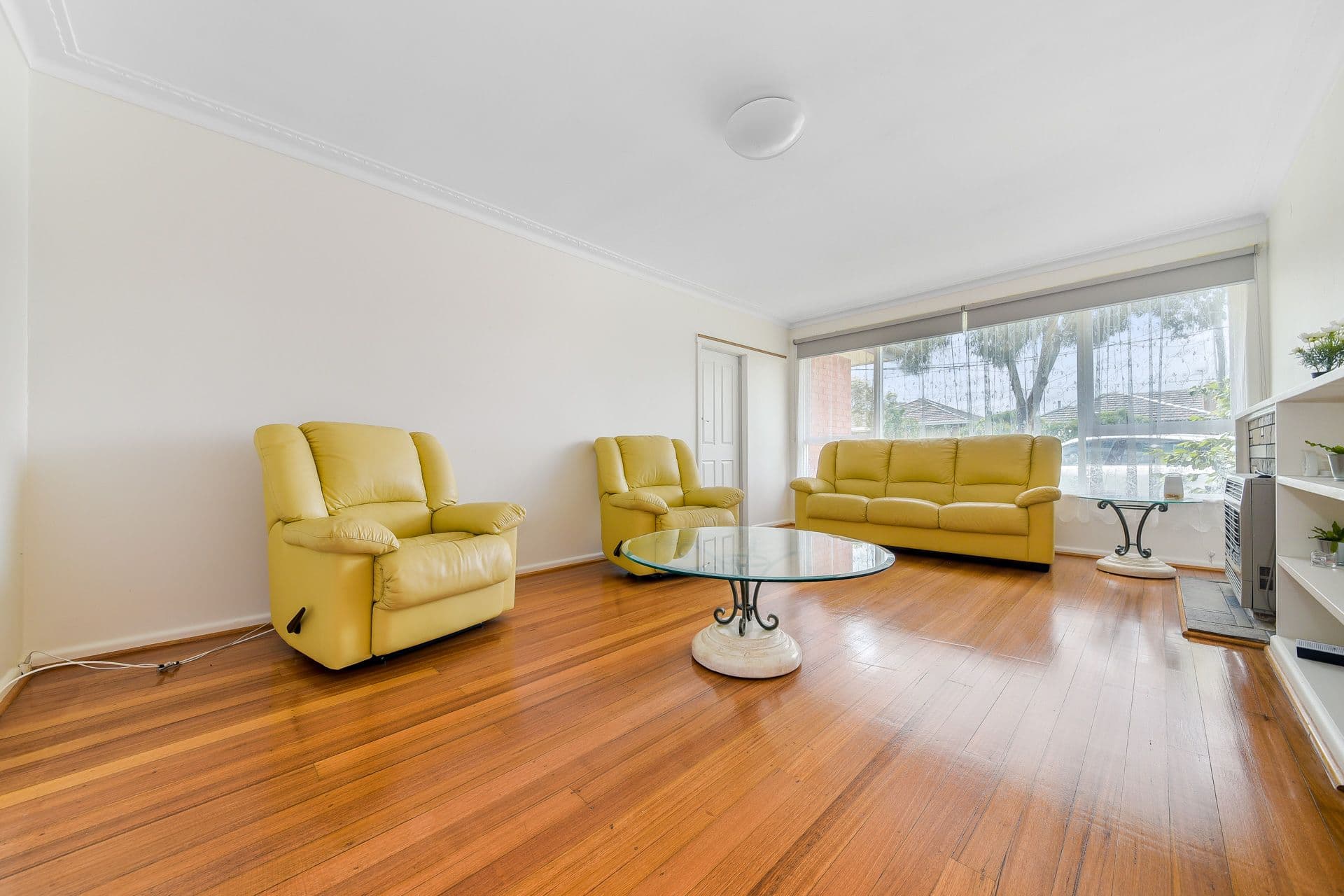 5 Olive Avenue, Mount Waverley VIC 3149, Mount Waverley - Thumbnail 2