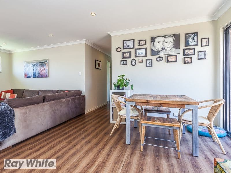 22 Chase Crescent, NORTH LAKES QLD 4509, North Lakes - Thumbnail 4