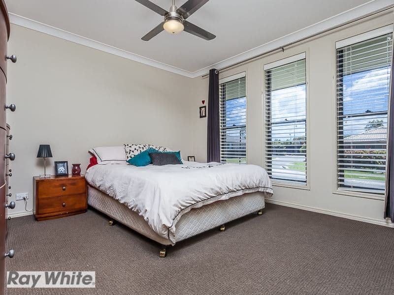 22 Chase Crescent, NORTH LAKES QLD 4509, North Lakes - Thumbnail 8