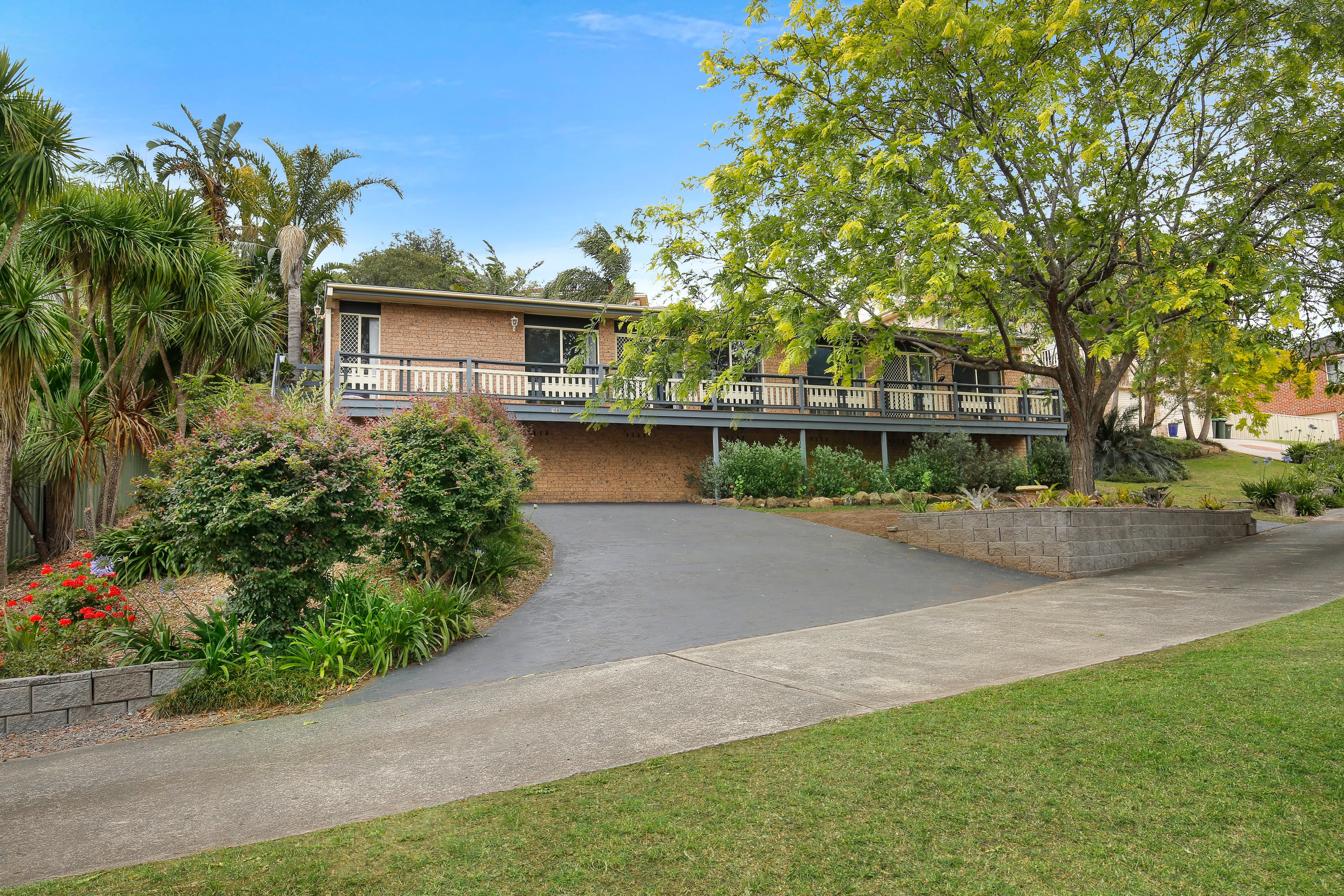 108 Booreea Boulevard, Cordeaux Heights - Image 1