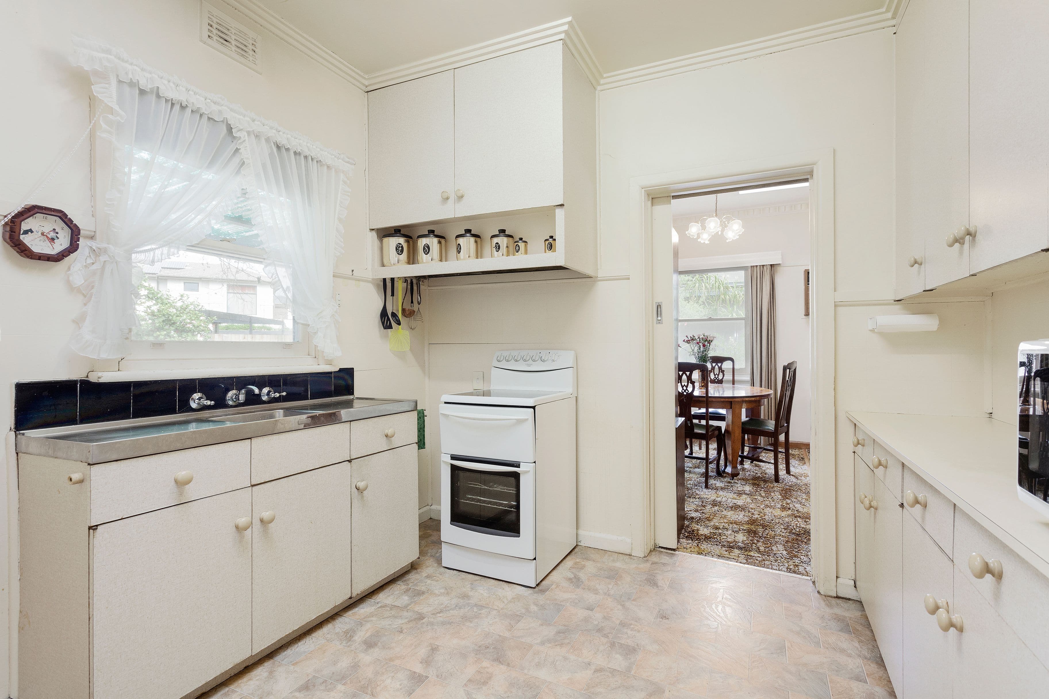 6 Nepean Avenue, Hampton East VIC 3188, Hampton East - Thumbnail 7