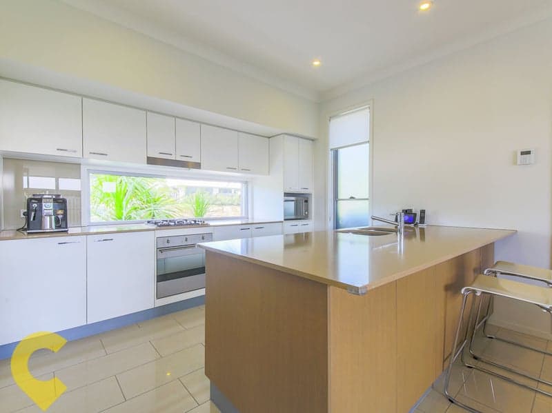 34 Bunderoo Circuit, Pimpama - Thumbnail 4