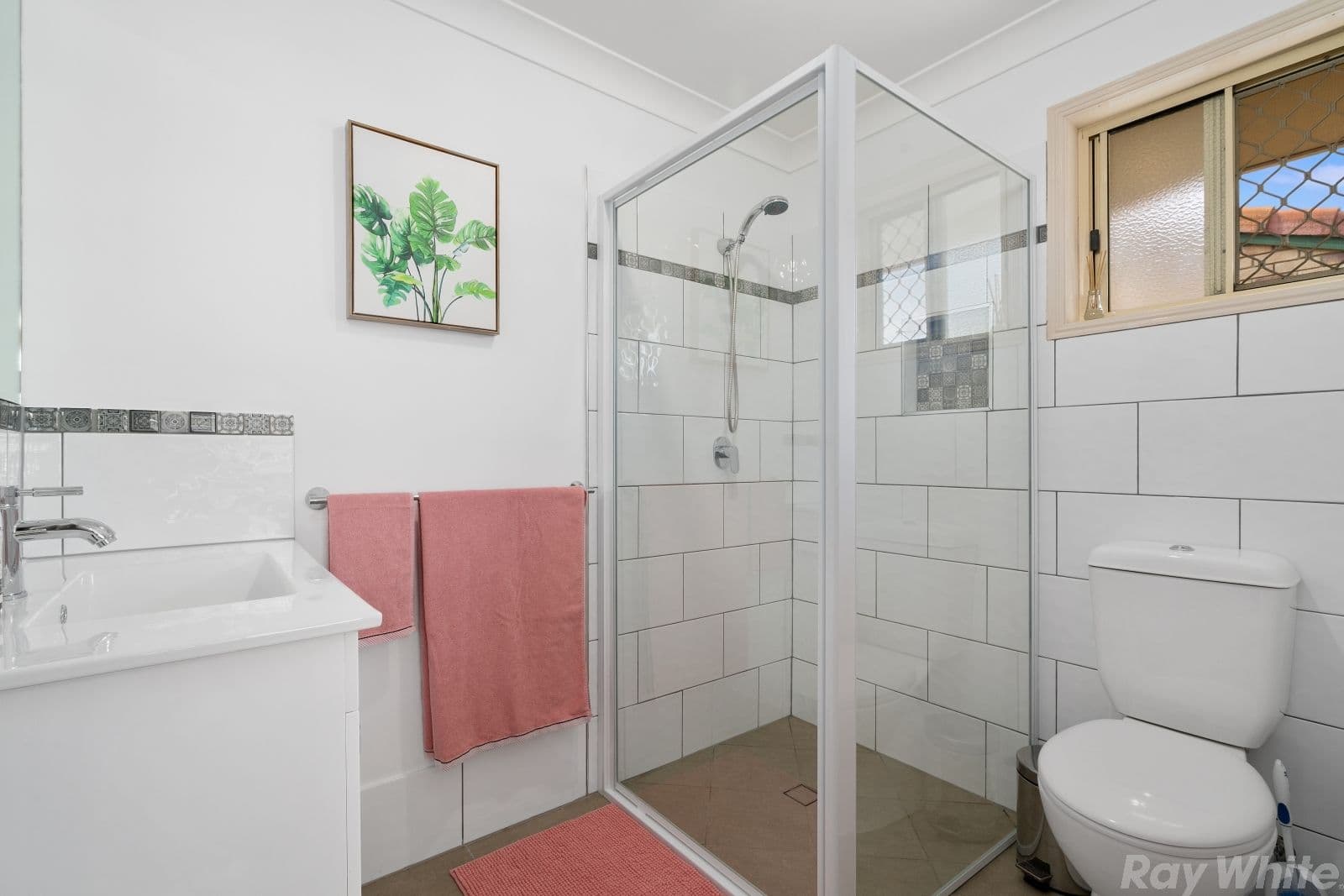 9 Hilldale Crescent, Morayfield QLD 4506, Morayfield - Thumbnail 7