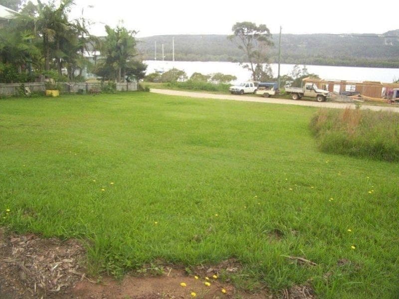 96 Wahine Drive, RUSSELL ISLAND QLD 4184, Russell Island - Thumbnail 2
