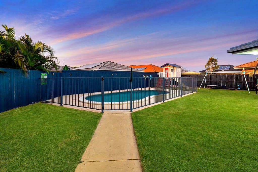 5 Christopher Close, Upper Coomera QLD 4209, Upper Coomera - Thumbnail 2
