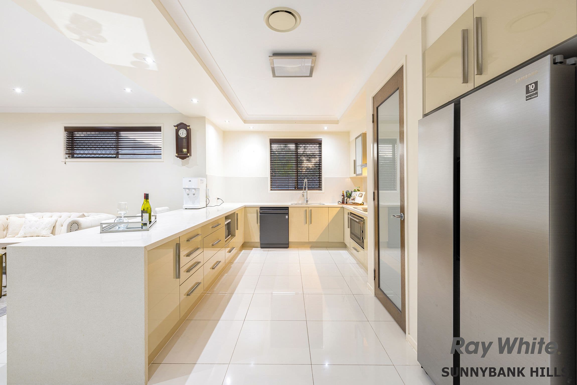 22 Henderson Street, Eight Mile Plains QLD 4113, Eight Mile Plains - Thumbnail 8