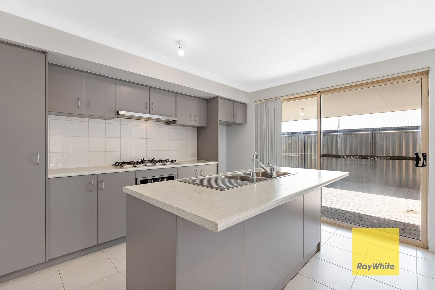30 Tourmaline Boulevard, Byford WA 6122, Byford - Thumbnail 3