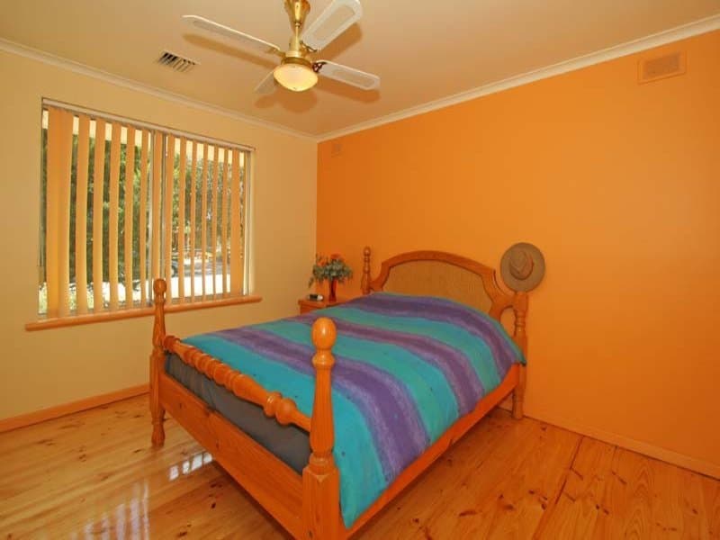 13 Beacon Crescent, Seaford - Thumbnail 7