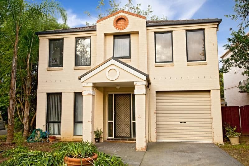 2 Howe Avenue, HORNINGSEA PARK NSW 2171, Horningsea Park - Image 1