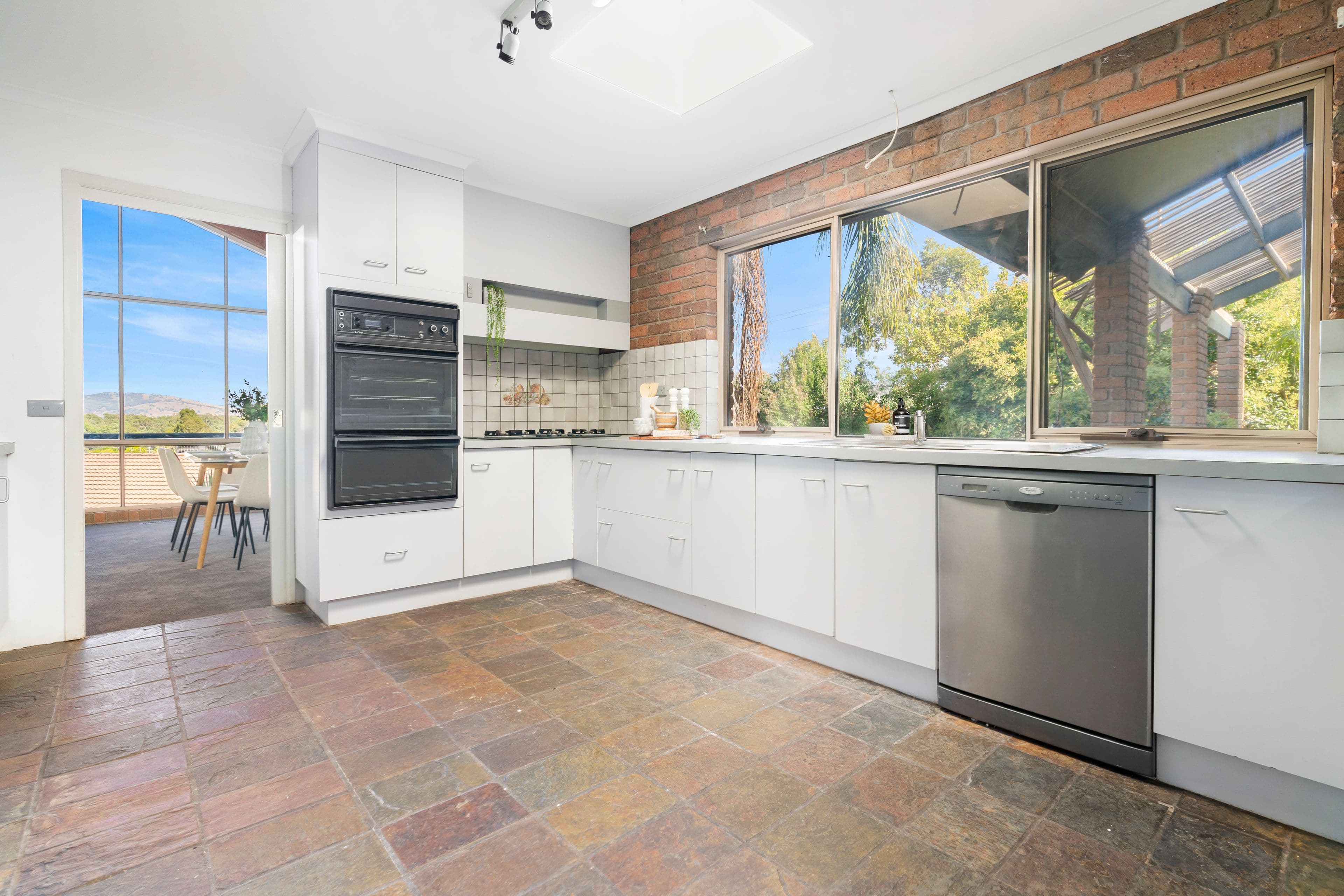 38 Northern View Drive, West Albury NSW 2640, West Albury - Thumbnail 5
