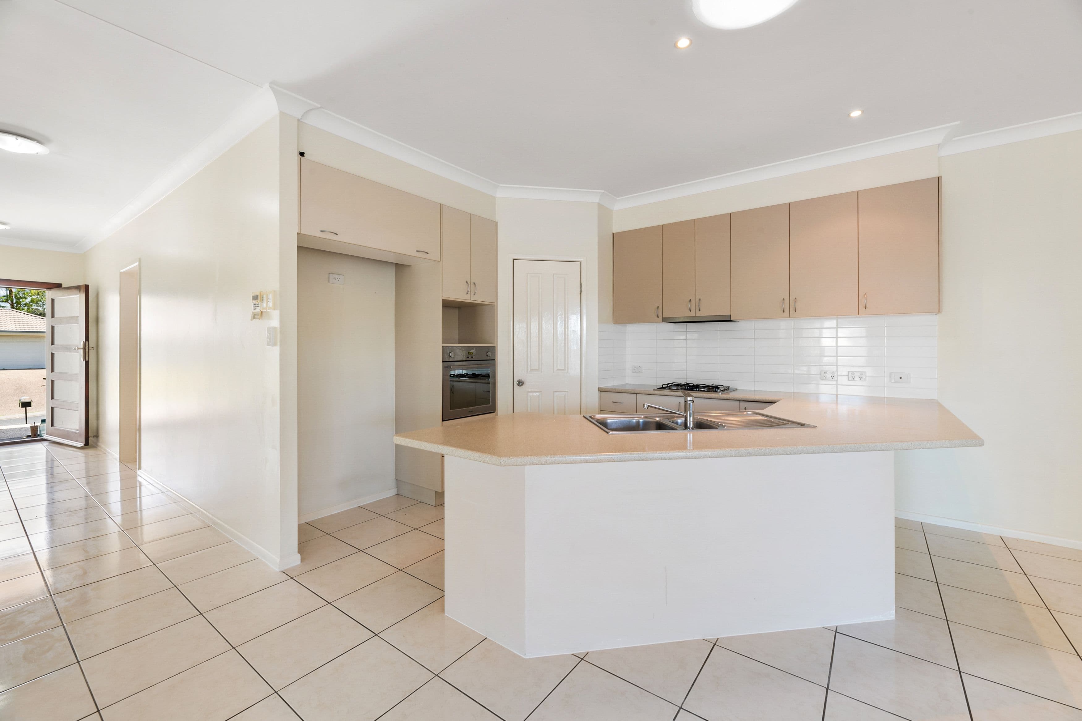 2 Renwood Court, Warner QLD 4500, Warner - Thumbnail 3
