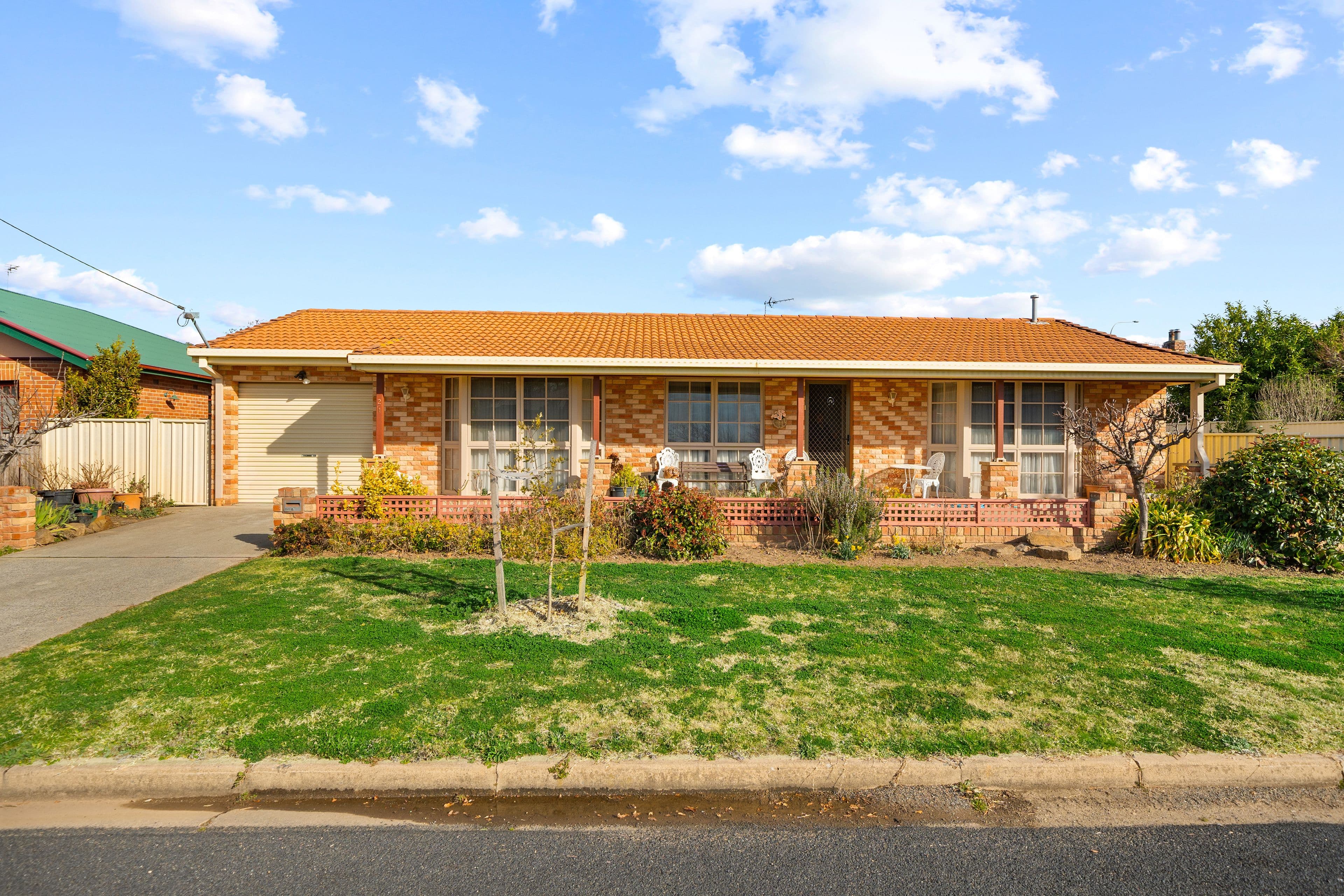 2/1 Hayes Street, Queanbeyan NSW 2620, Queanbeyan - Image 1