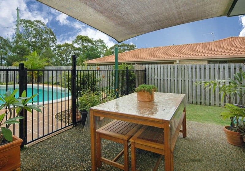 35 Northlakes Drive, ELANORA QLD 4221, Elanora - Thumbnail 6