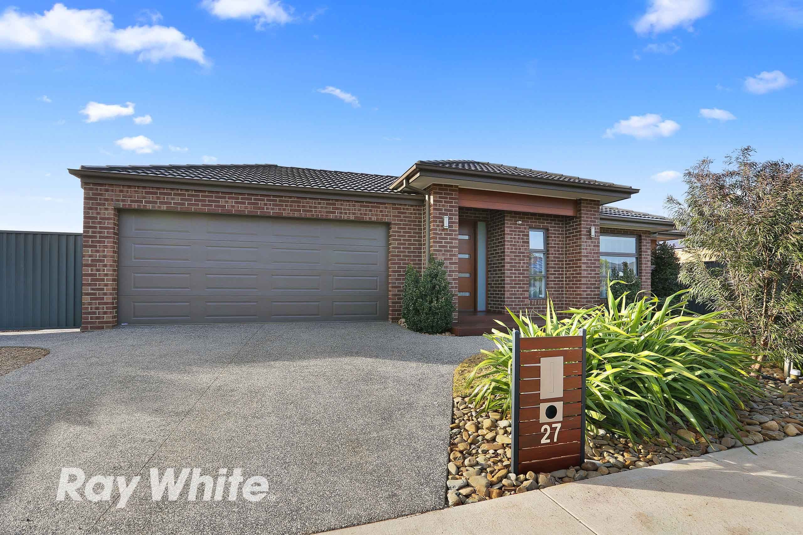 27-28 Kingfisher Court, Lara VIC 3212, Lara - Image 1