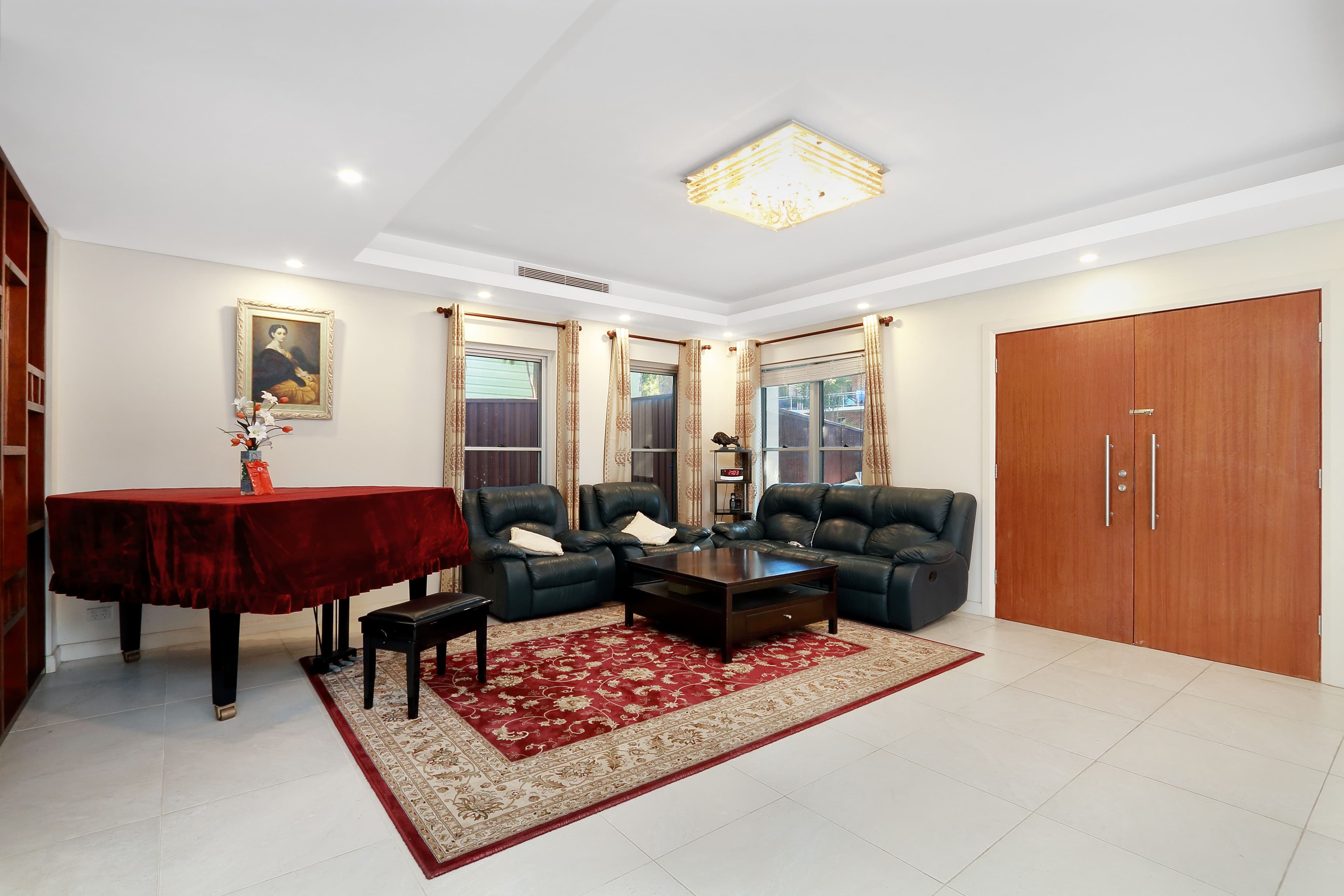 92 Hampton Court Road, Carlton NSW 2218, Carlton - Thumbnail 3