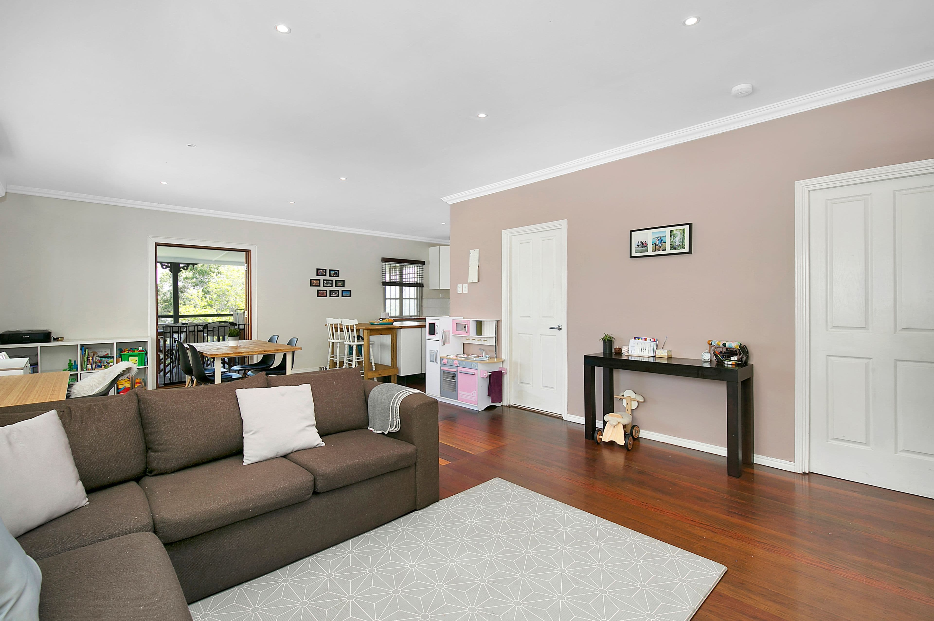 122 Ashby Street, Fairfield QLD 4103, Fairfield - Thumbnail 5