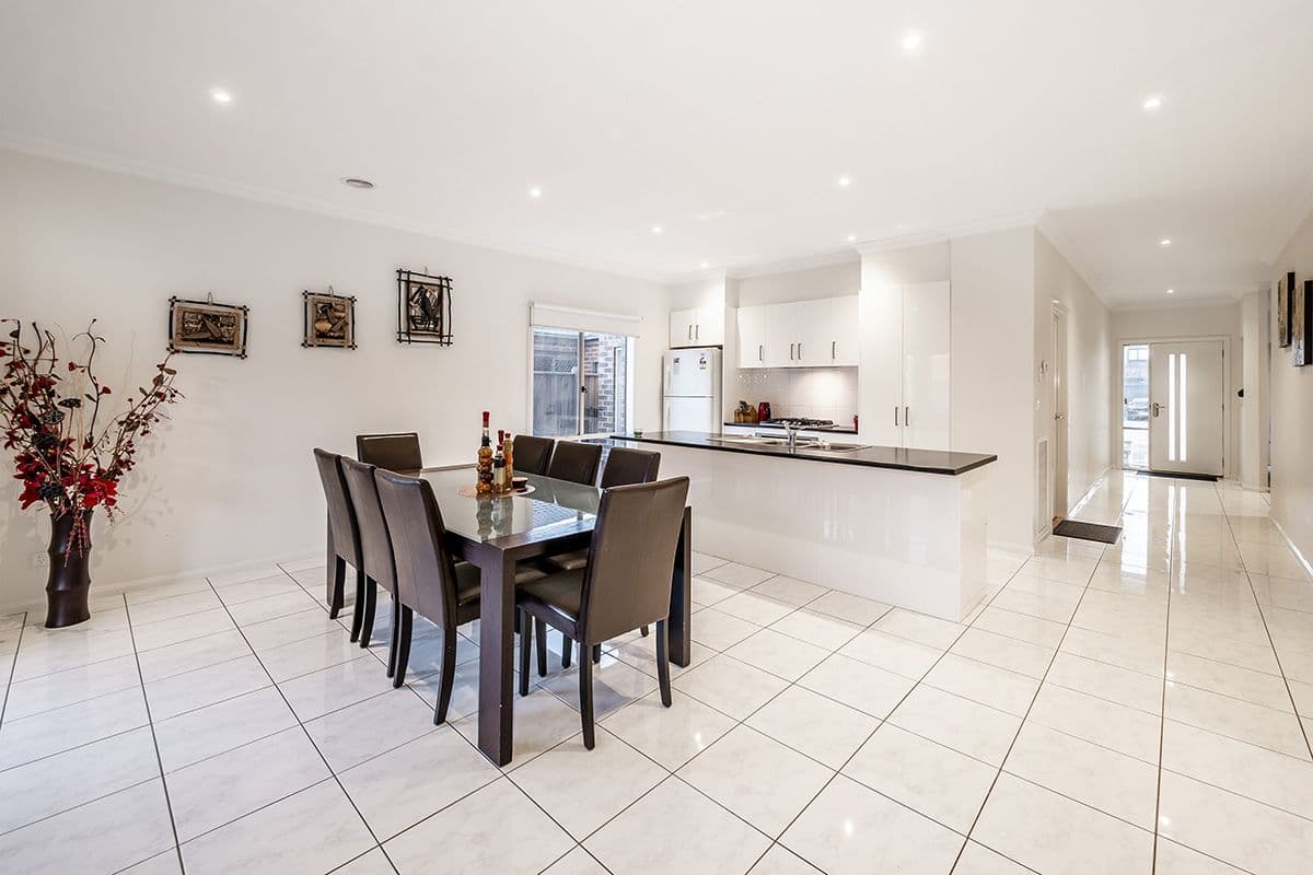 84 Thunderbolt Drive, Cranbourne East VIC 3977, Cranbourne East - Thumbnail 4