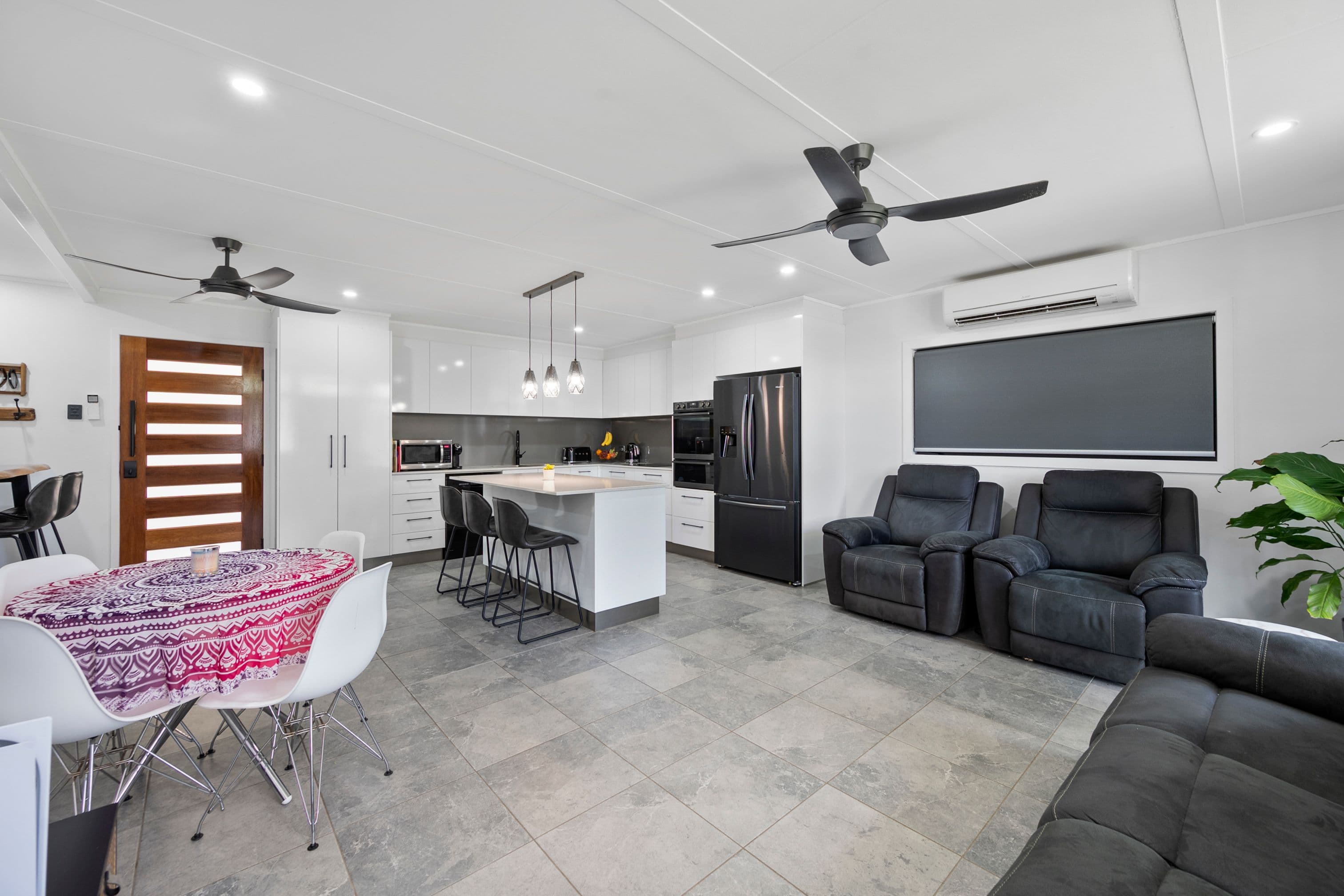 1 Allara Court, Rasmussen QLD 4815, Rasmussen - Thumbnail 3