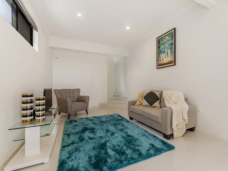 3 Marbella Drive, Benowa Waters QLD 4217, Benowa - Thumbnail 7