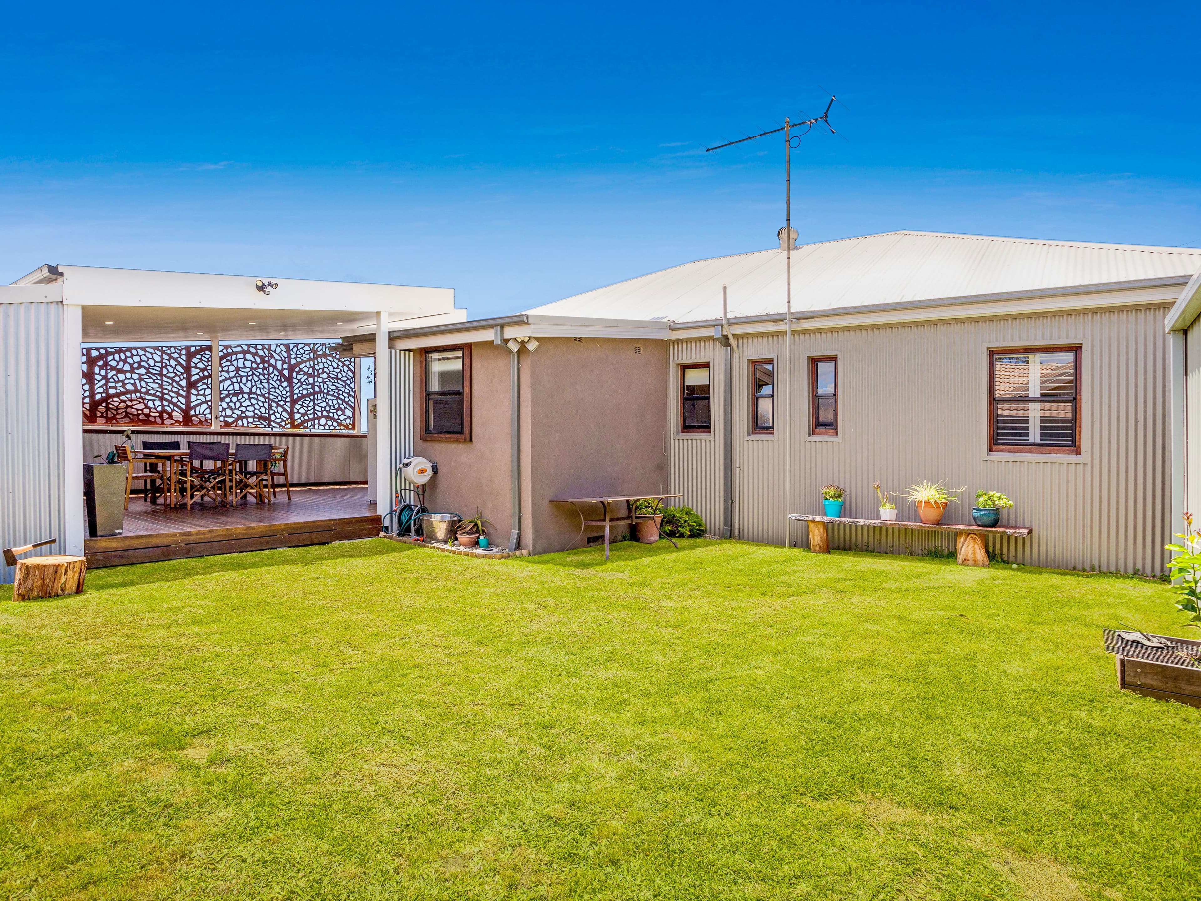 176 Parkes Street, Helensburgh - Thumbnail 2
