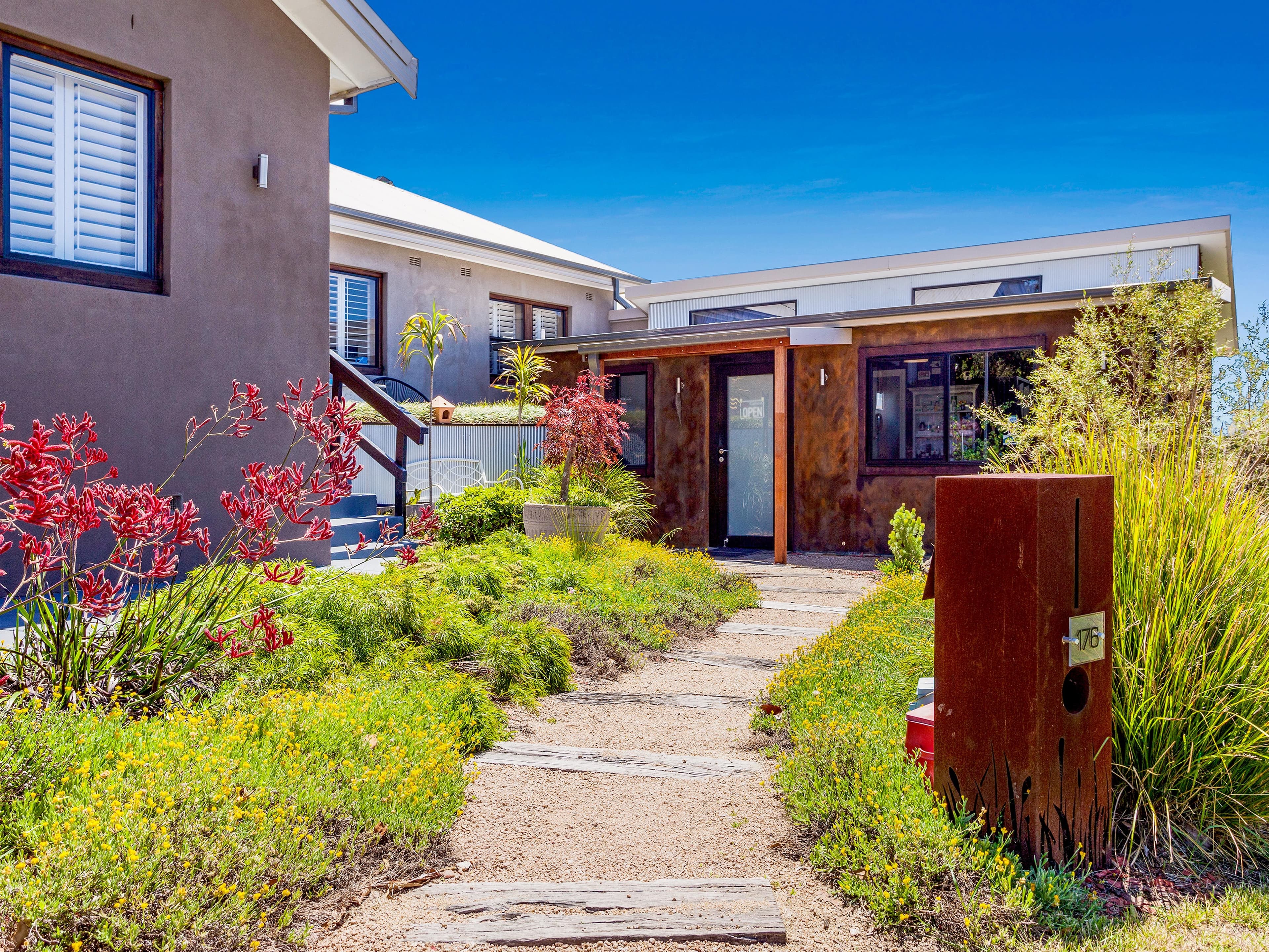 176 Parkes Street, Helensburgh - Thumbnail 3