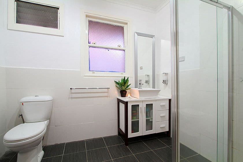 32 Gisborne Crescent, RESERVOIR VIC 3073, Reservoir - Thumbnail 6