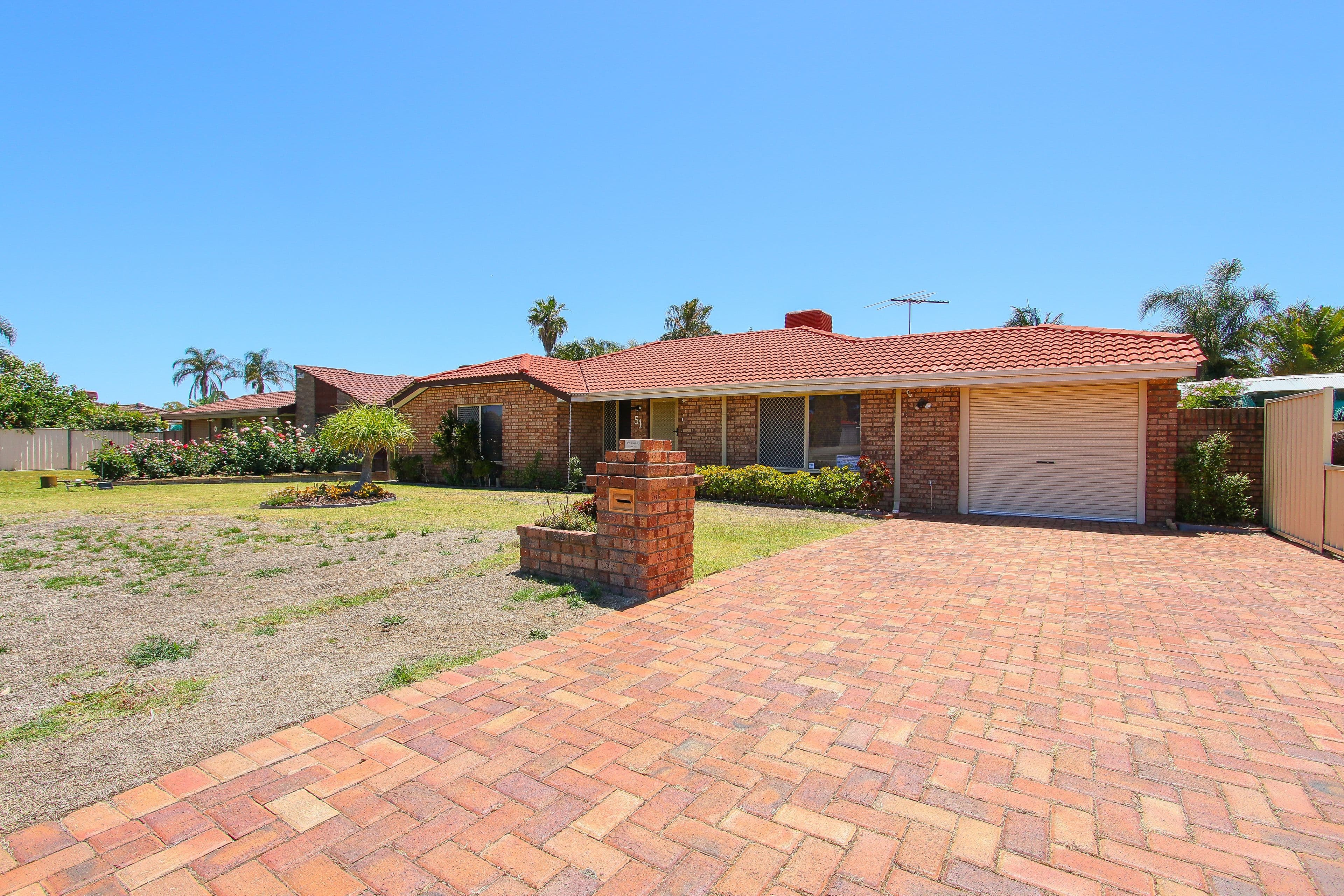 51 Timbercrest Road, Thornlie WA 6108, Thornlie - Thumbnail 2