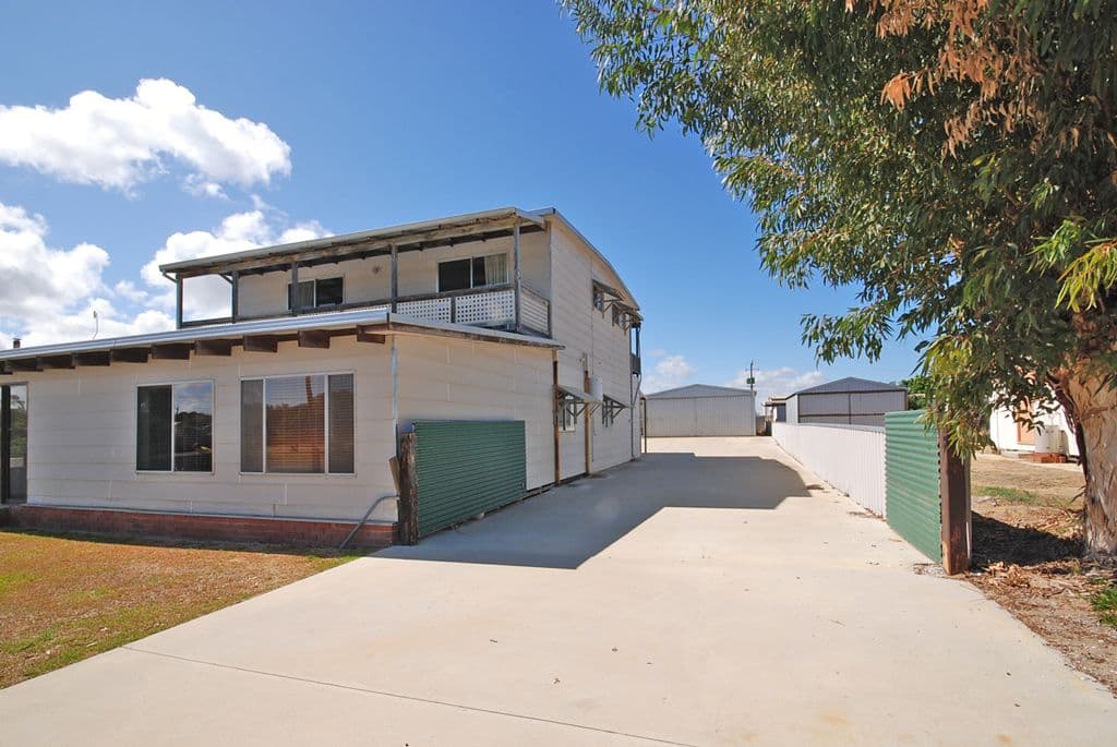 10 Battersby Road, Green Head WA 6514, Green Head - Thumbnail 2