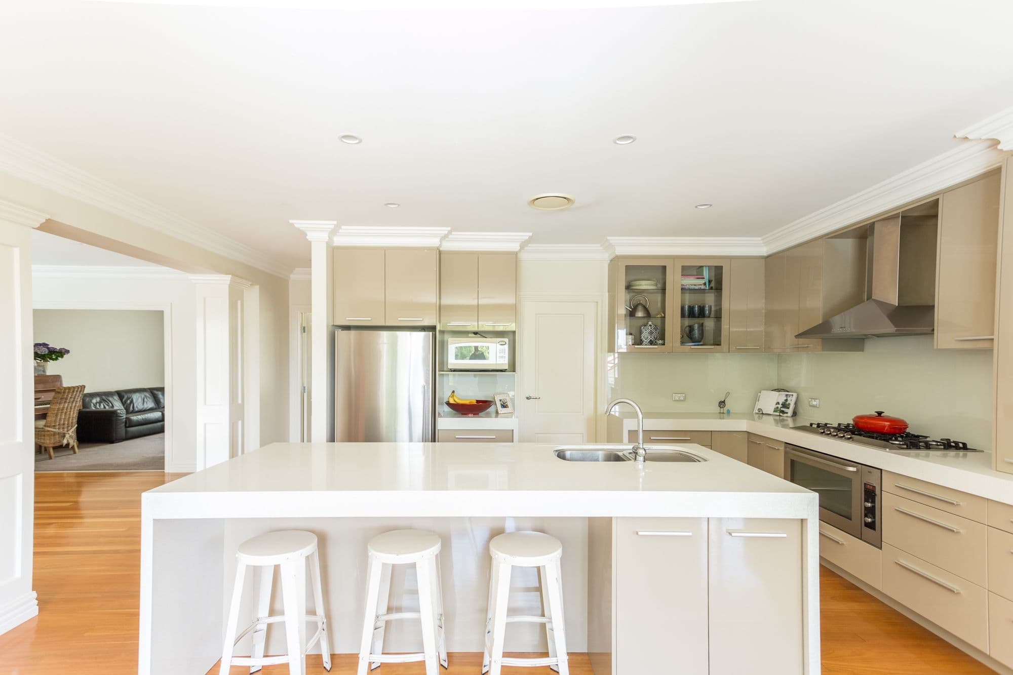 12 Goldfinch Way, Orange - Thumbnail 3