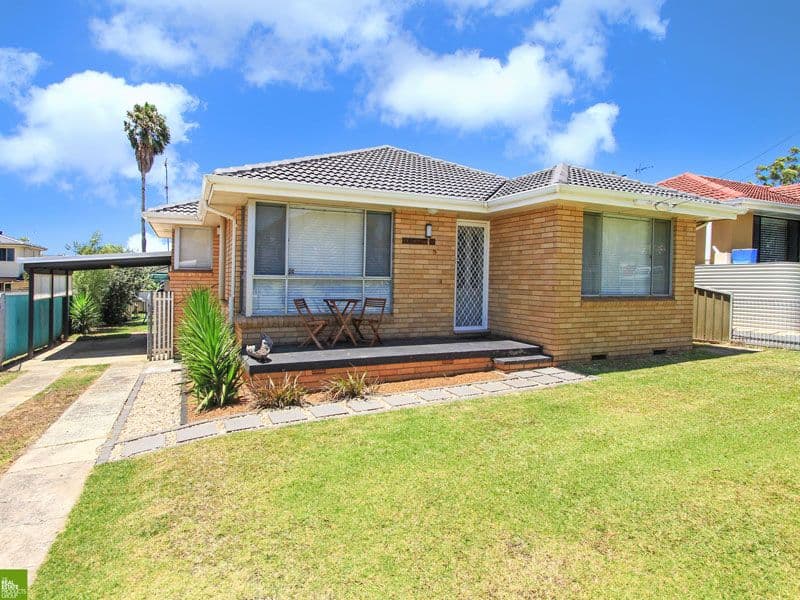 17 Ash Avenue, ALBION PARK RAIL NSW 2527, Albion Park Rail - Thumbnail 3