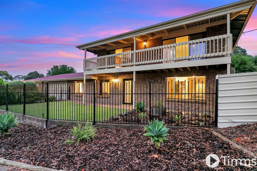 43 Chilcomb Drive, Huntfield Heights - Image 1